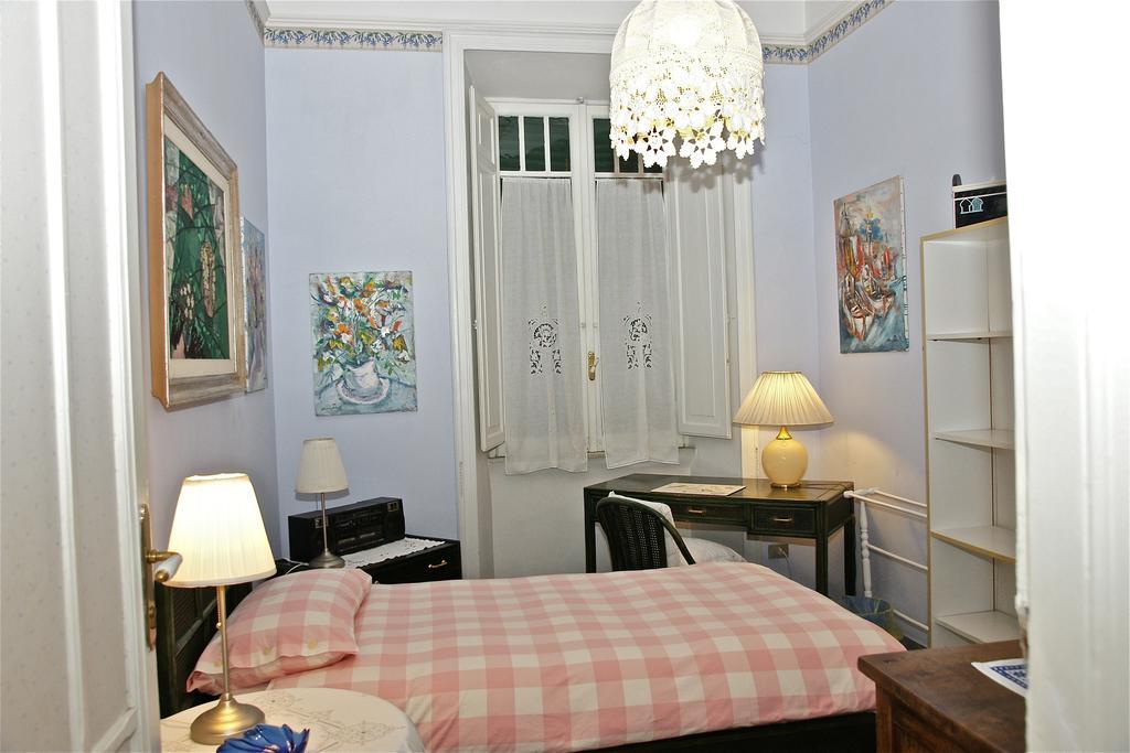 לינה וארוחת בוקר רומא Cagliari House מראה חיצוני תמונה